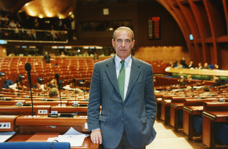 Suriet 2: Portrait of Roberto SPECIALE at the EP in Strasbourg.