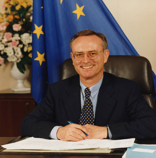 Fotografija 5: Portrait of EP President