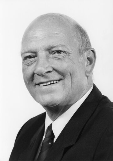 Portrait of Karl-Heinz HOFFMANN