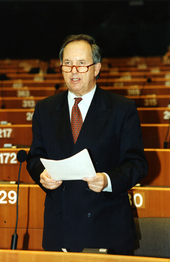 Zdjęcie 24: Ingo FRIEDRICH in plenary session in Brussels