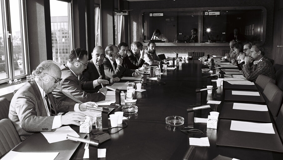 Meeting in February 1989