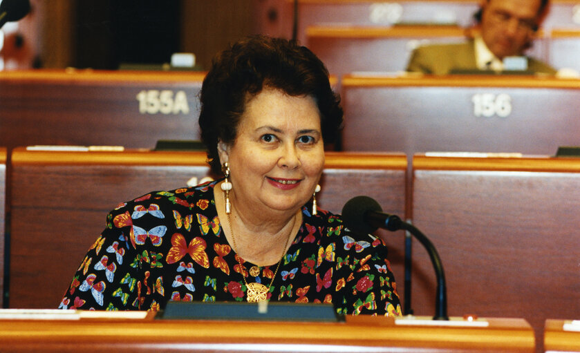 Foto 30: Ritva Tellervo LAURILA in plenary session in Strasbourg.