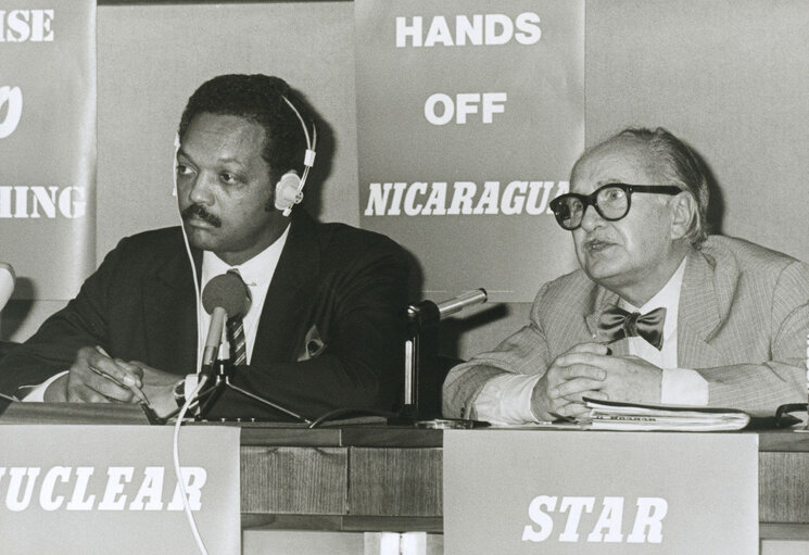 Fotografia 3: Visit of US civil rights activist Jesse JACKSON to the EP.