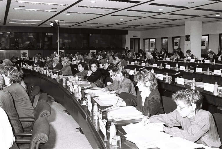 Meeting in February 1989