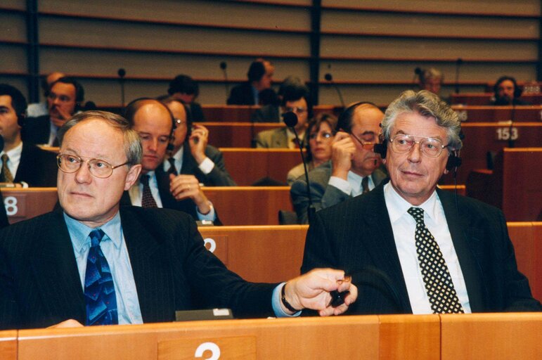 Dutch Prime Minister addresses the EP in Brussels.