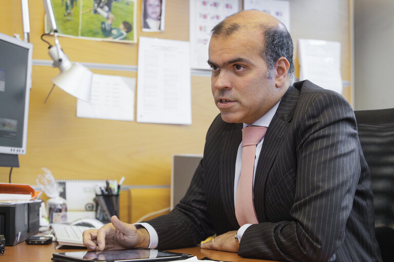 Fotografie 11: MEP Diego FEIO at the European Parliament in Brussels