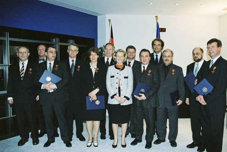 German MEPs are awarded the German 'Verdienstkreuz' (Merit Cross of the Federal Republic of Germany)