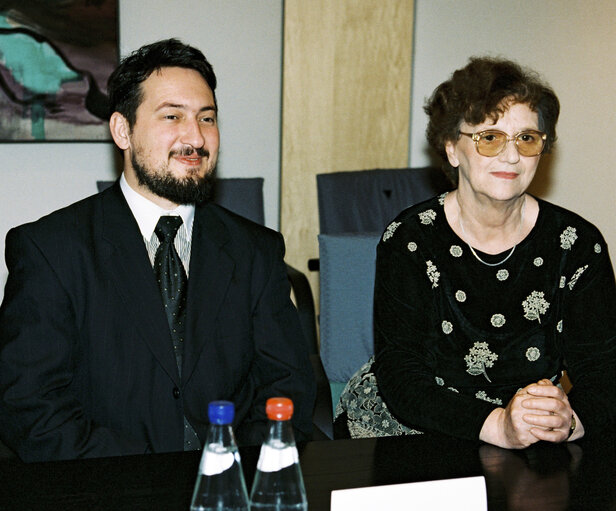 Foreign Affairs Committee meeting in presence of the Prime Minister of Macedonia Ljubco GEORGIEVSKI, European Parliament of Brussels on the 16th of February 1999.