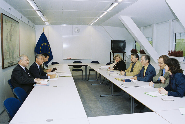 Zdjęcie 5: Exchange of views with the Commissioner in charge of Competition