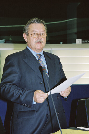 MEP Gerhard HAGER in Plenary Session in Strasbourg in March 2001