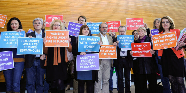 Action against new Spanish abortion legislation