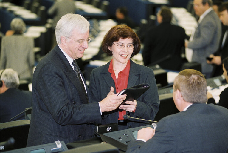 Photo 7 : MEP Renate SOMMER in plenary session in Strasbourg