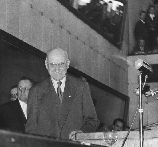 Robert SCHUMANduring the Constitutive session of the new European Parliamentary Assembly on the 19th of March 1958