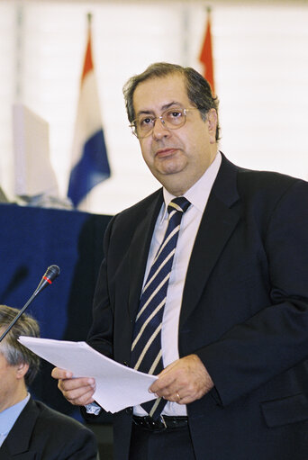 Plenary session - Portuguese Foreign Minister Jaime GAMA outlined his country's priorities for the presidency of the EU in his first appearance before Parliament.