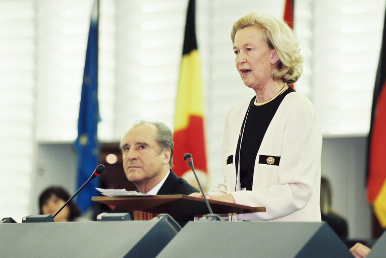 Formal sitting with the President of Austria, Thomas KLESTIL, in Strasbourg