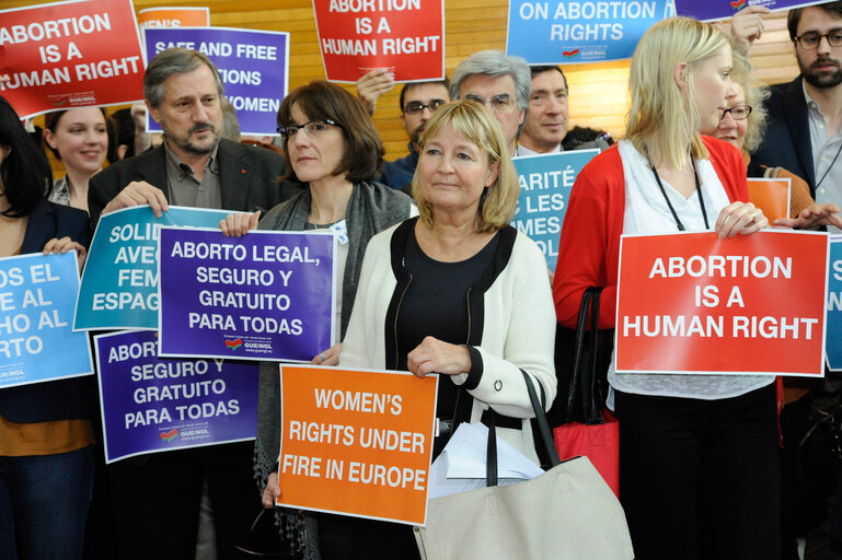 Action against new Spanish abortion legislation