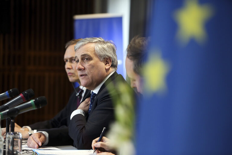 Fotogrāfija 1: Official visit of the President of the European Parliament to Germany - Antonio TAJANI, president of the European parliament, attends a press conference on February 24, 2017, in Berlin, Germany.