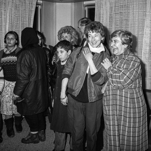 Photo 9: Association ' les meres d'Alger ' at the European Parliament in Strasbourg in february 1987