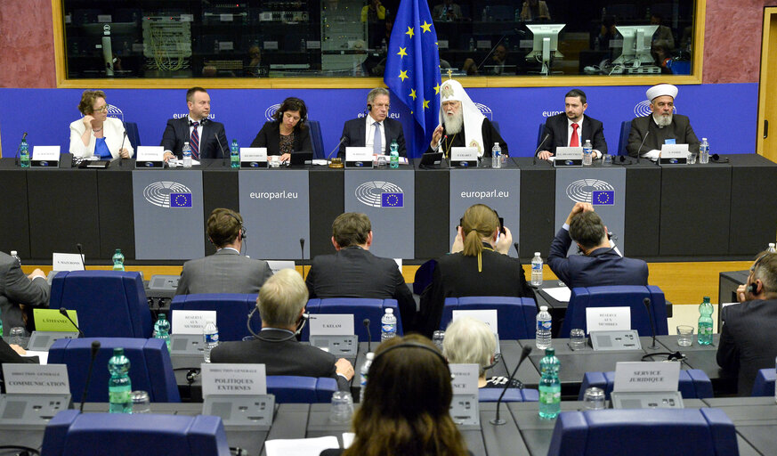 Fotogrāfija 6: Delegation to the EU-Ukraine Parliamentary Association Committee meeting - Exchange of views with representatives of religions from Ukraine