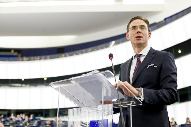 Fotografija 46: Plenary session Week 3 2017 in Strasbourg - Election of the Vice-Presidents of Parliament