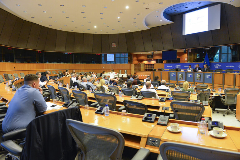 Zdjęcie 5: Financial Illiteracy: Ignorance, repercussions and solutions