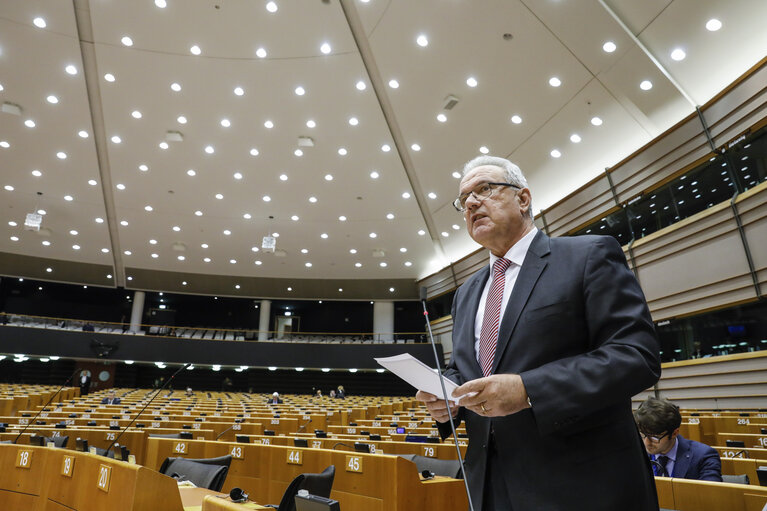 Photo 37: Plenary session Week 05 2017 in Brussels.Situation in South Soudan