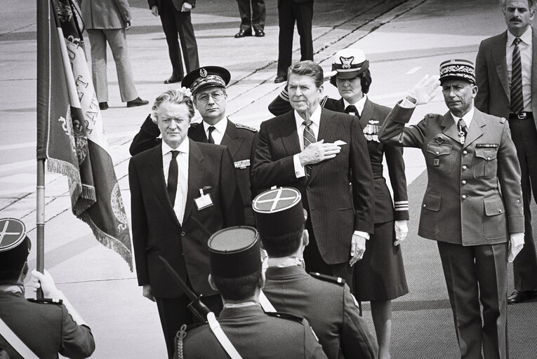 Fotagrafa 4: Official visit of Ronald REAGAN President of the United States in Strasbourg in May 1985. Arrival