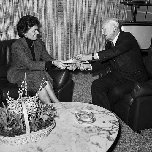 Pierre PFLIMLIN - EP President meets with Catherine LALUMIERE, Secretary of State in charge of European Affairs at the EP in Strasbourg in January 1985