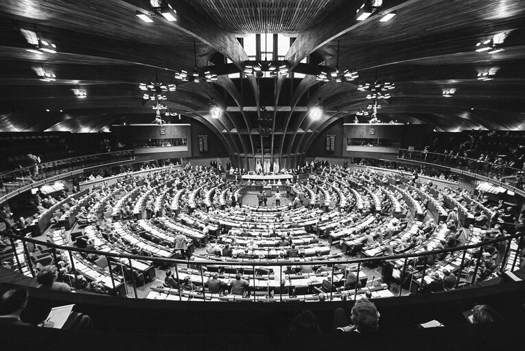 Fotagrafa 2: Election of the new EP President in a plenary session in Strasbourg on the 20th of January 1987