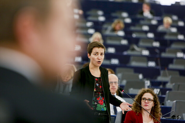 Fotografija 39: Plenary session Week 3 2017 in Strasbourg - Election of the Vice-Presidents of Parliament