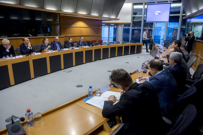 Fotografia 16: Hearing with the input of SME's and large firms: ' Interim evaluation on H2020 '