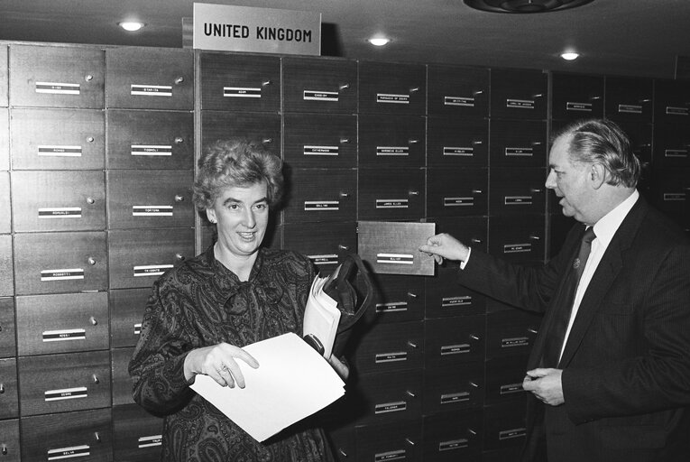 Valokuva 2: Michael ELLIOTT MEP at the EP in Strasbourg in November 1985