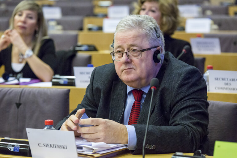 Photo 19 : Election of the AGRI Committee Chair