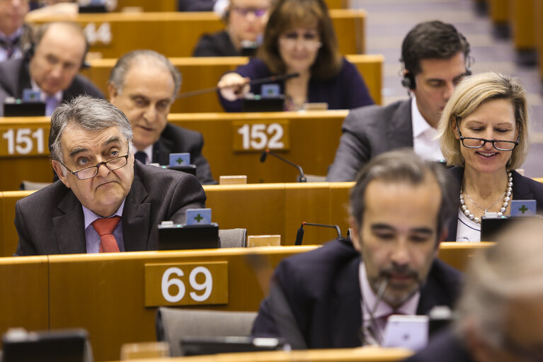 Plenary session - Week 17 2017 in BrusselsVOTES followed by explanations of votes