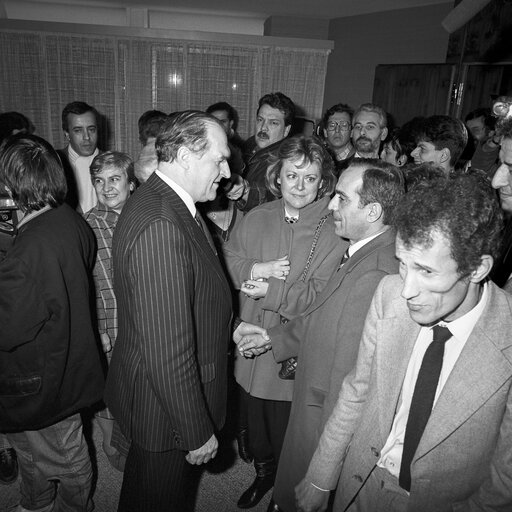 Photo 14: Association ' les meres d'Alger ' at the European Parliament in Strasbourg in february 1987