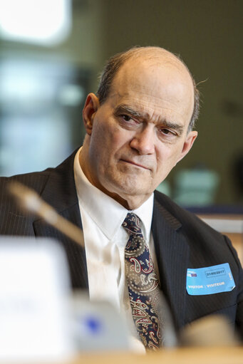 Privacy Platform ‘ Targeted Surveillance : can security and privacy be reconciled ? ’