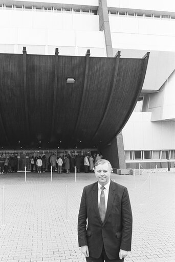 Michael ELLIOTT MEP at the EP in Strasbourg in November 1985