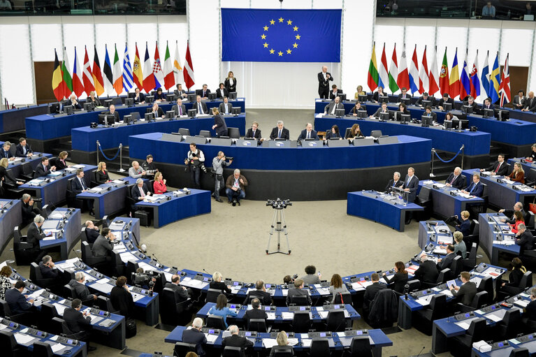 Снимка 18: Antonio TAJANI - EP President and Paolo GENTILONI, President of the Council of Ministers of the Italian Republic in plenary session Week 11 2017 in Strasbourg