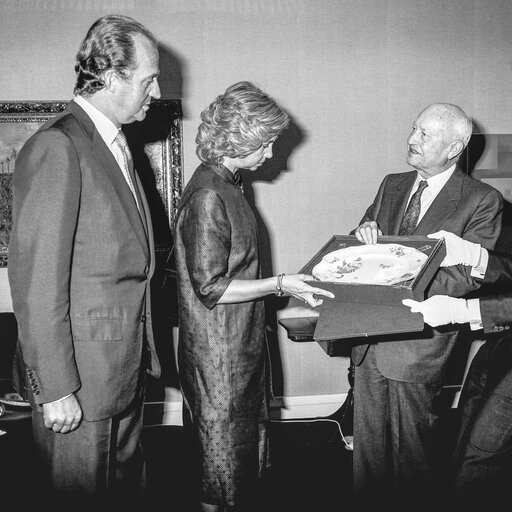 Billede 7: Visit of King and Queen of Spain at the European Parliament in Strasbourg in May 1986