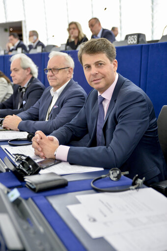 Fotografia 7: Miroslaw PIOTROWSKI in plenary session week 14 2017 in Strasbourg