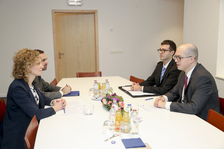 Zdjęcie 3: Meeting betwwen Andi-Lucian CRISTEA, chair of the Delegation to the EU-Moldova Parliamentary Association Committee and Tamar KHULORDAVA, chairman of the Georgian Parliament