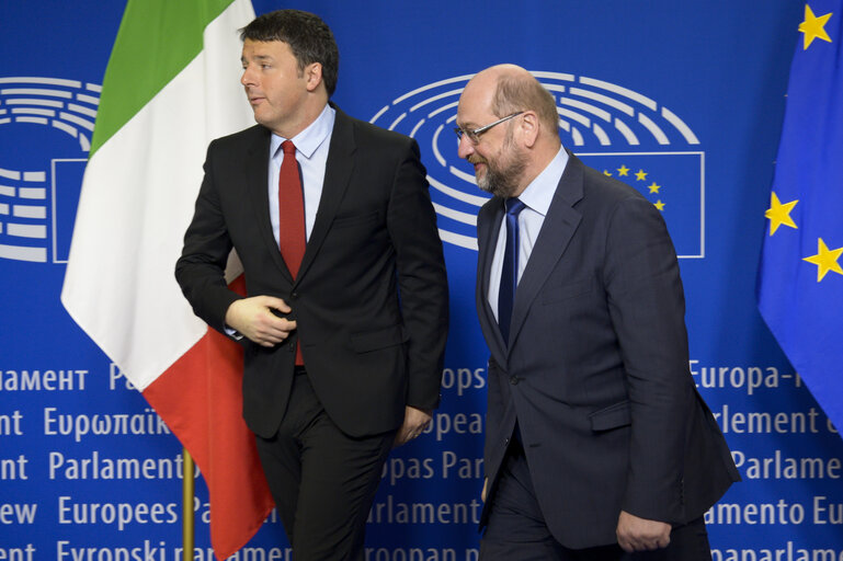 Foto 1: Martin SCHULZ, EP President meets with Matteo RENZI, Prime Minister of Italy.