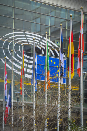 Fotagrafa 6: French flag at half mast following the terrorist attacks in Brussels with European and Belgian flags already at half-mast