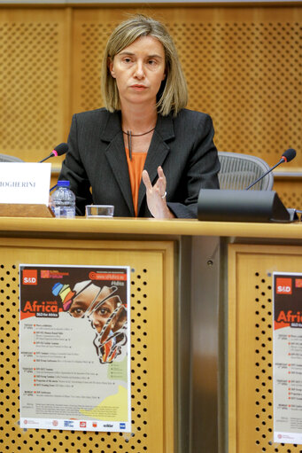 Fotografie 20: Africa/EU relations ‚Äì Past, present and future