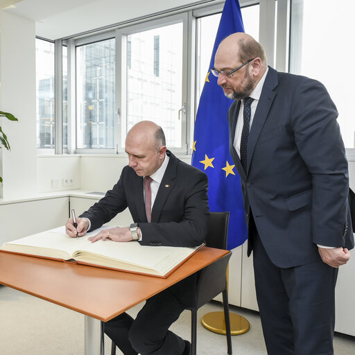 Fotografija 4: Martin SCHULZ - EP President meets with Pavel FILIP, Moldovan Prime Minister