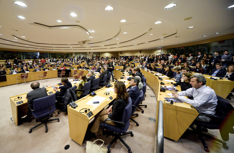 Φωτογραφία 10: Film screening of the documentary Fuocoammare - Debate on 'Migration Policy'