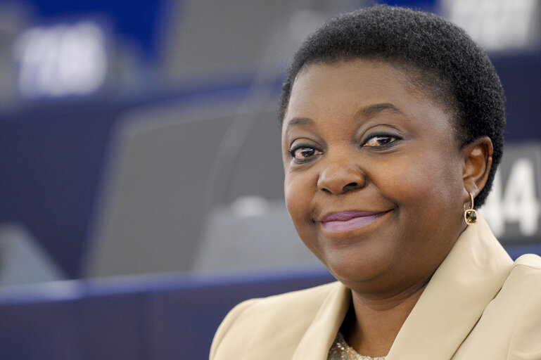 Suriet 3: Kashetu KYENGE in plenary session week 15  2016 in Strasbourg