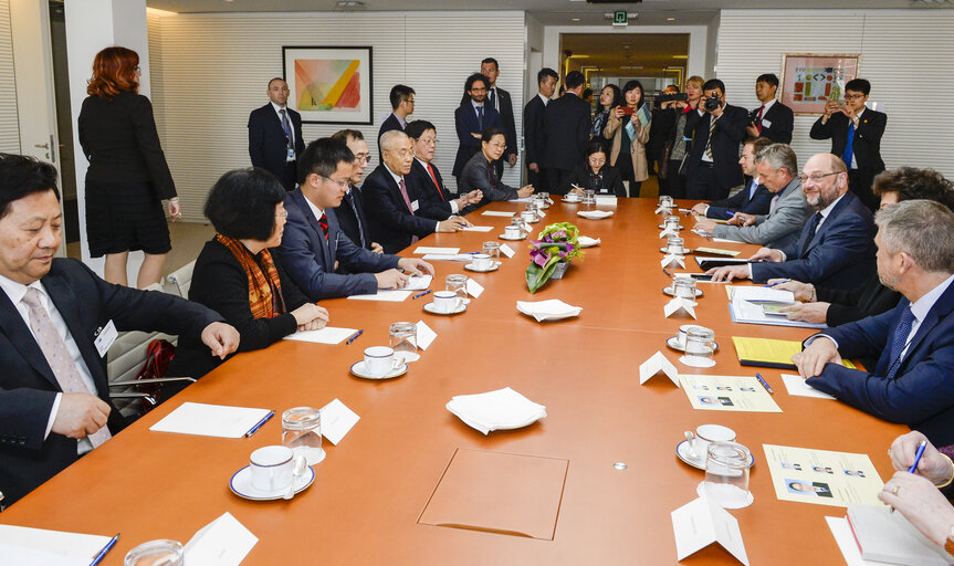 Martin SCHULZ - EP President meets with Qiangba PUNCOG - Vice-Chairman of the Standing Committee of the National People's Congress