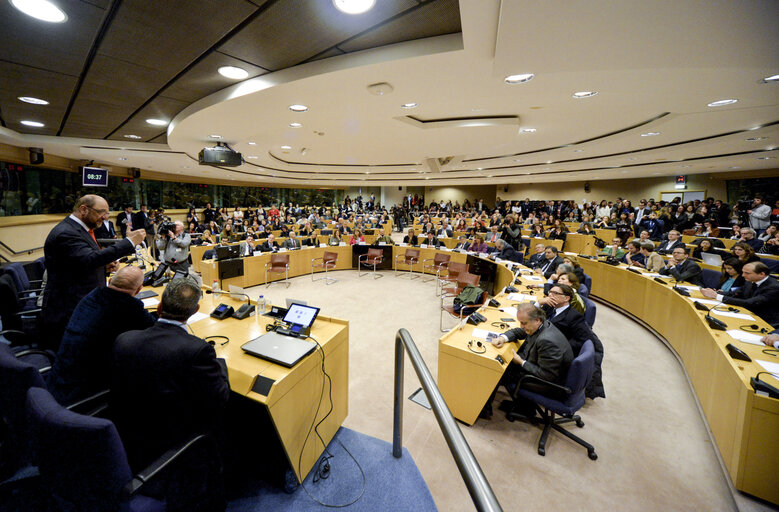 Φωτογραφία 11: Film screening of the documentary Fuocoammare - Debate on 'Migration Policy'