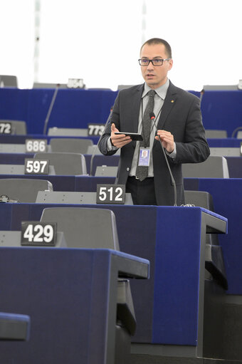 Снимка 18: Plenary session week 15 2016 in Strasbourg - Impact of the immigration crisis on the transport sector in the EU